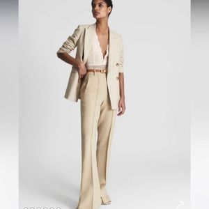 REISS CANDY SLEEVELESS LACE BODY SUIT - L - NWTAGS